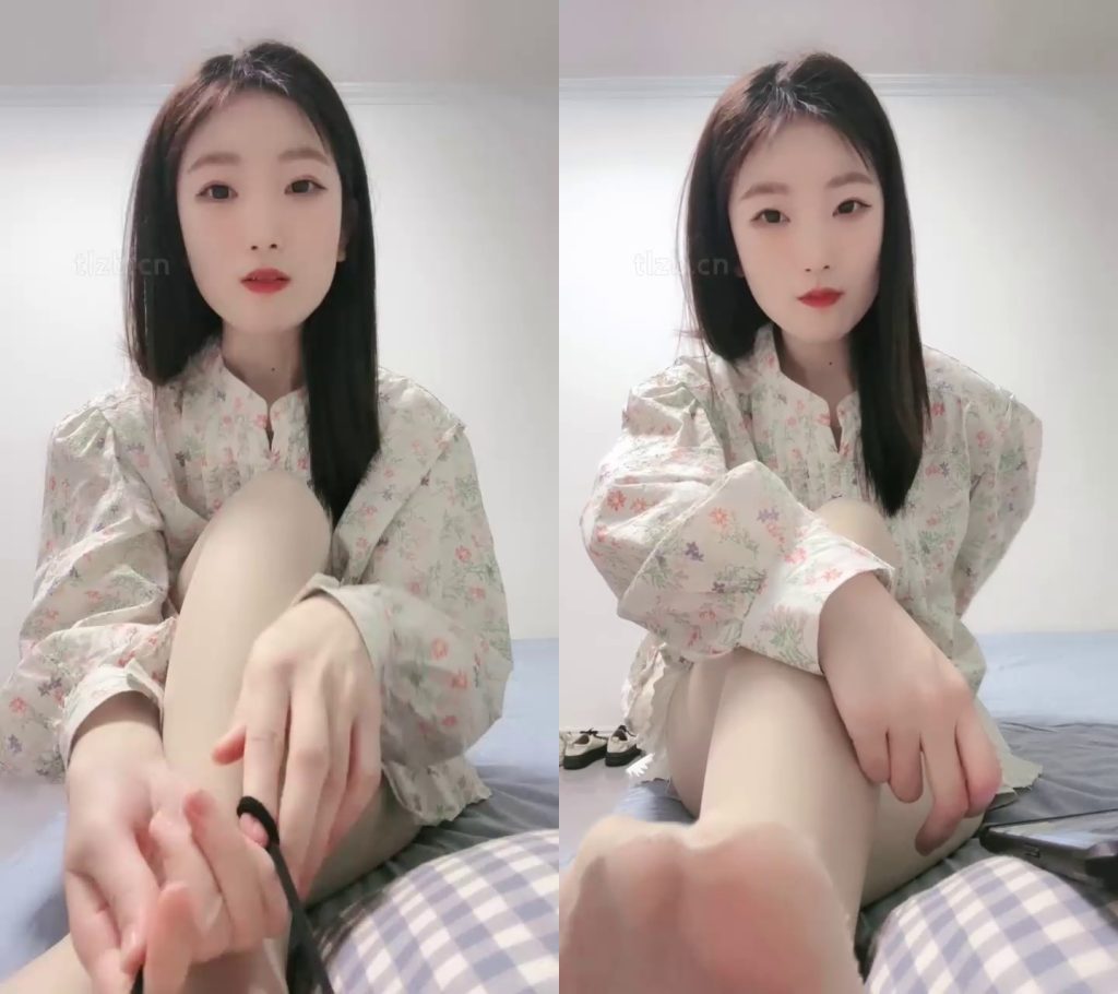 【小雅老师】旗袍肉丝 辱母 [2小时56分钟／1.06GB]-束乐kbss