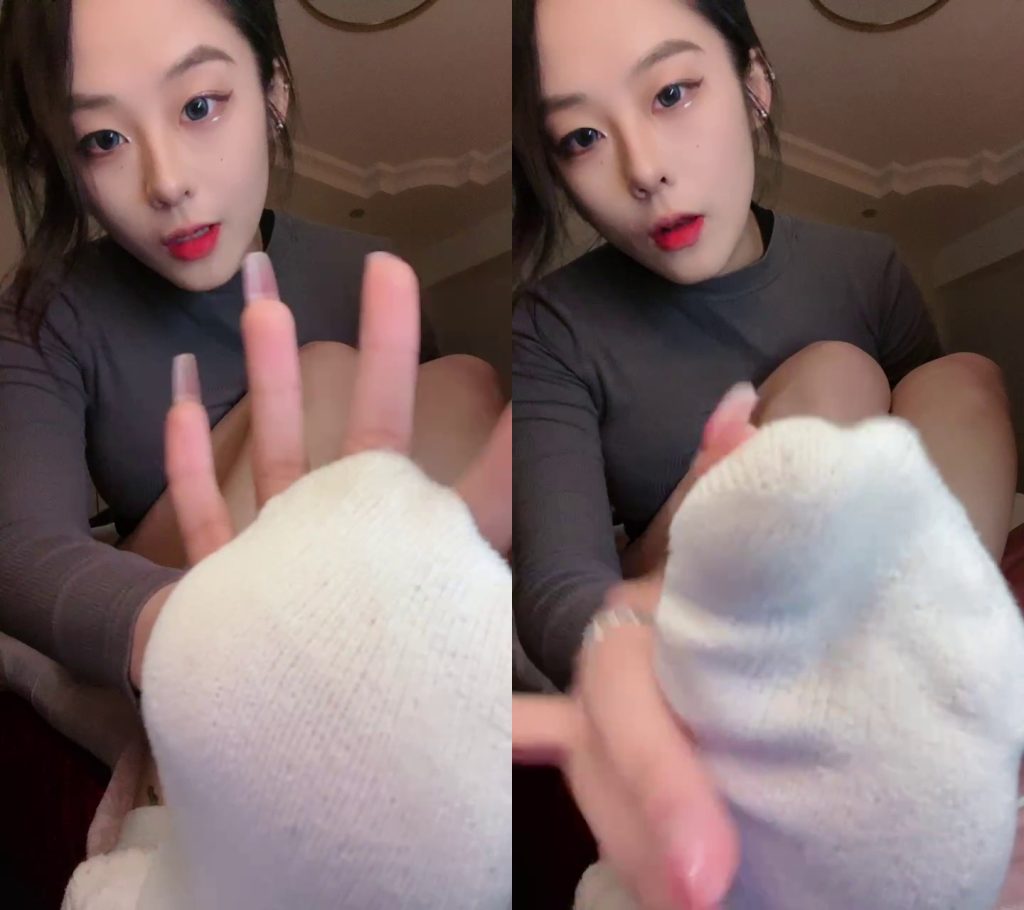 图片[3]-【不知名美女】白袜➕美臀💨榨3次 [40分钟／342MB]-束乐kbss