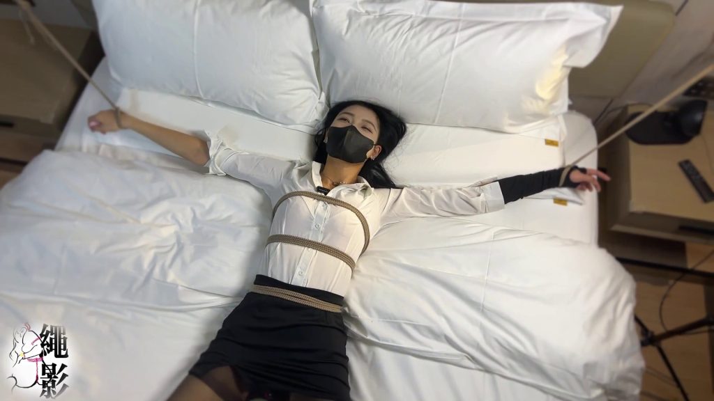 图片[21]-【绳影社】美女销售用捆绑[X_X]缓解压力（续集上）-束乐kbss