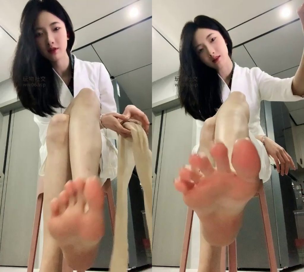 图片[7]-【千千】职业装裸足丝足榨鲸 [46分钟／846MB]-束乐kbss