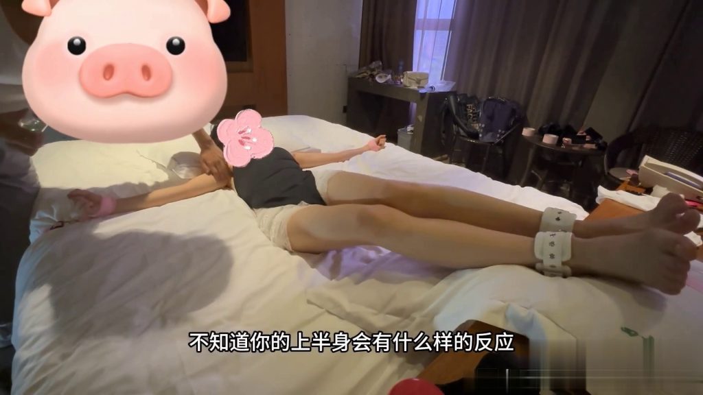 图片[10]-和女同学角色扮演圣修女TK烤问 [29分钟／1.07GB]-束乐kbss
