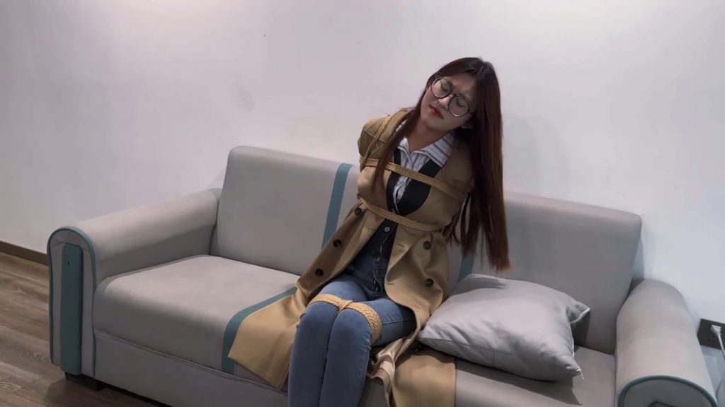图片[3]-【禾一原创】《女特工》反差女特工 挣扎 紧身牛仔裤里丝 太有味道~ [19分钟／729MB]-束乐kbss