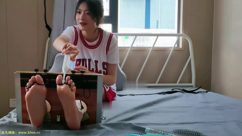 图片[13]-【女巫帽】064 诗琪 [1小时2分钟／1.04GB]-束乐kbss