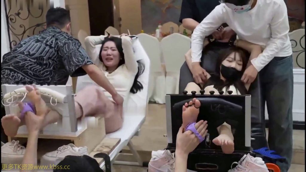 图片[8]-【推特大王】tk爱好者的榨汁篇（上） 多人tk3个ee！ 250 [25分钟／843MB]-束乐kbss