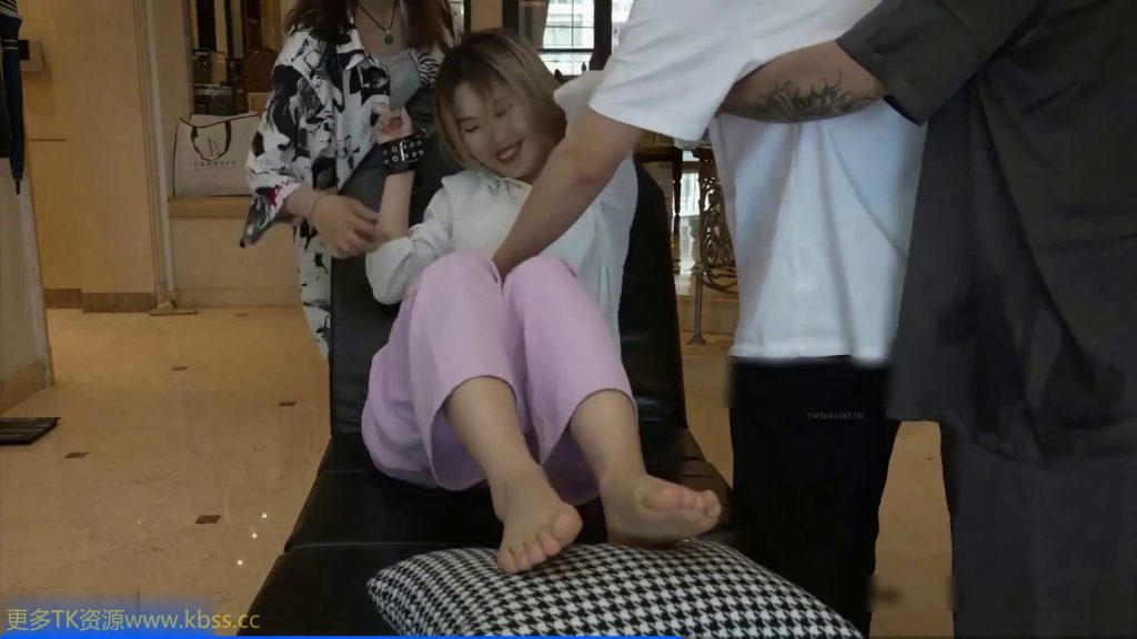 图片[14]-【推特大王】必入精品！甜美妹子全姿势无死角多人TK [1小时4分钟／1.73GB]-束乐kbss