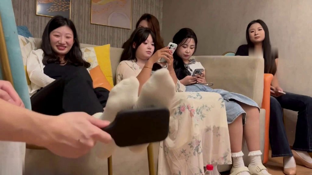 图片[8]-【红鸡小怪兽】030 五位最真实素人TK！ [1小时13分钟／2.61GB]-束乐kbss